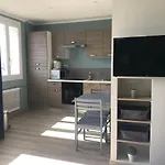 Bel Appartement Renove, Spacieux Et Lumineux